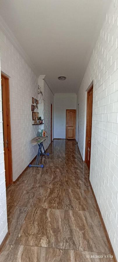 Olesya Guesthouse Mtsvane Konts'khi Exteriör bild